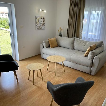 Apartmán Sweet Lapat By El-Pi Tours Porat  Exteriér fotografie