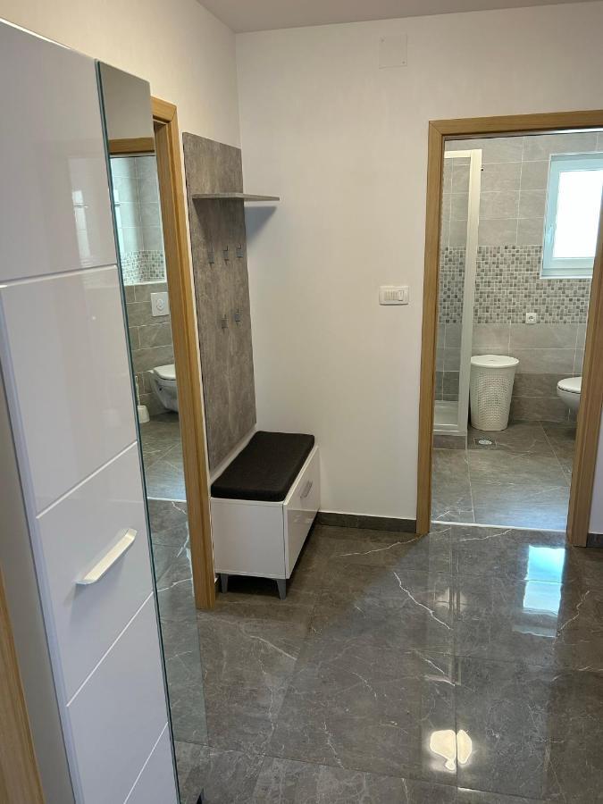 Apartmán Sweet Lapat By El-Pi Tours Porat  Exteriér fotografie
