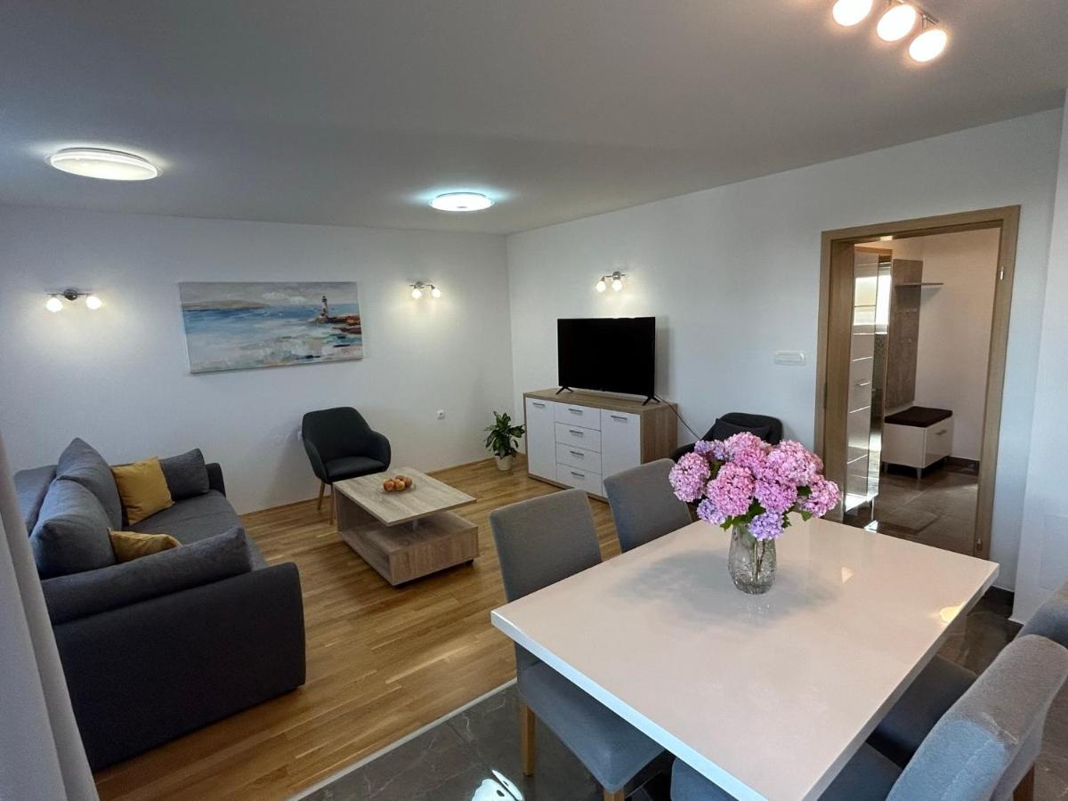 Apartmán Sweet Lapat By El-Pi Tours Porat  Exteriér fotografie